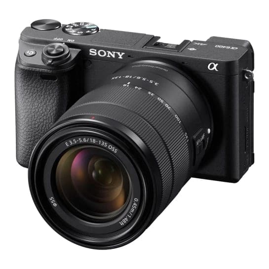 Фотоапарат зі змінним об'єктивом Sony Alpha A6400 Kit +18-135mm Black (ILCE6400MB.CEC)